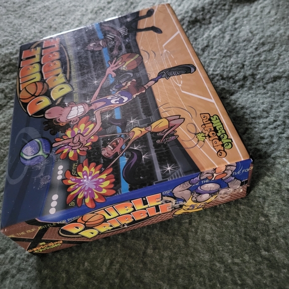 Double Dribble Basketball Card Game Strategy Family Party New Open Box ages 8+ - Picture 8 of 16